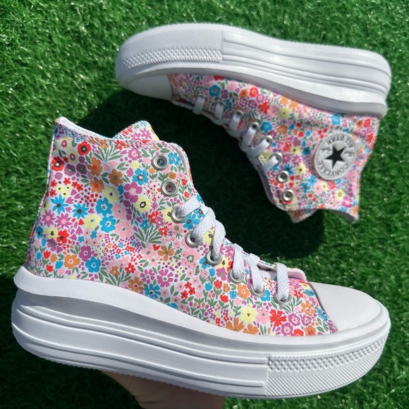 Converse Shoes - Converse Chuck Taylor All Star Move Hi Mini Flowers